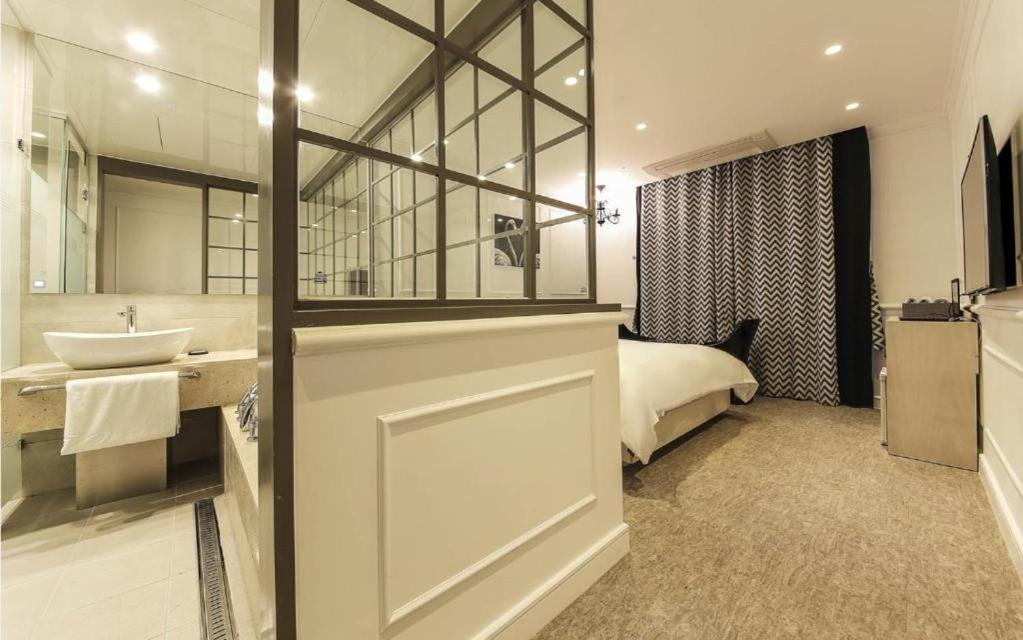 Lassa Hotel Seul